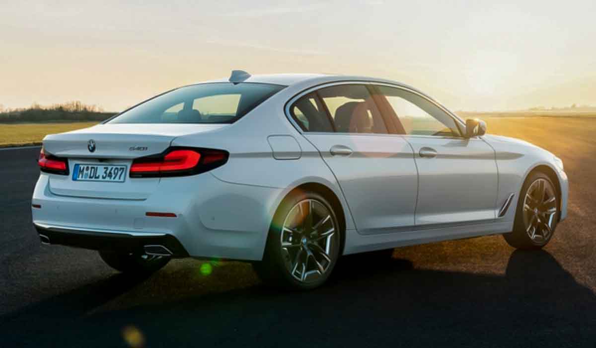 2022 BMW 5 Series The BMW 5-Series arrived as a fully updated vehicle in 2017