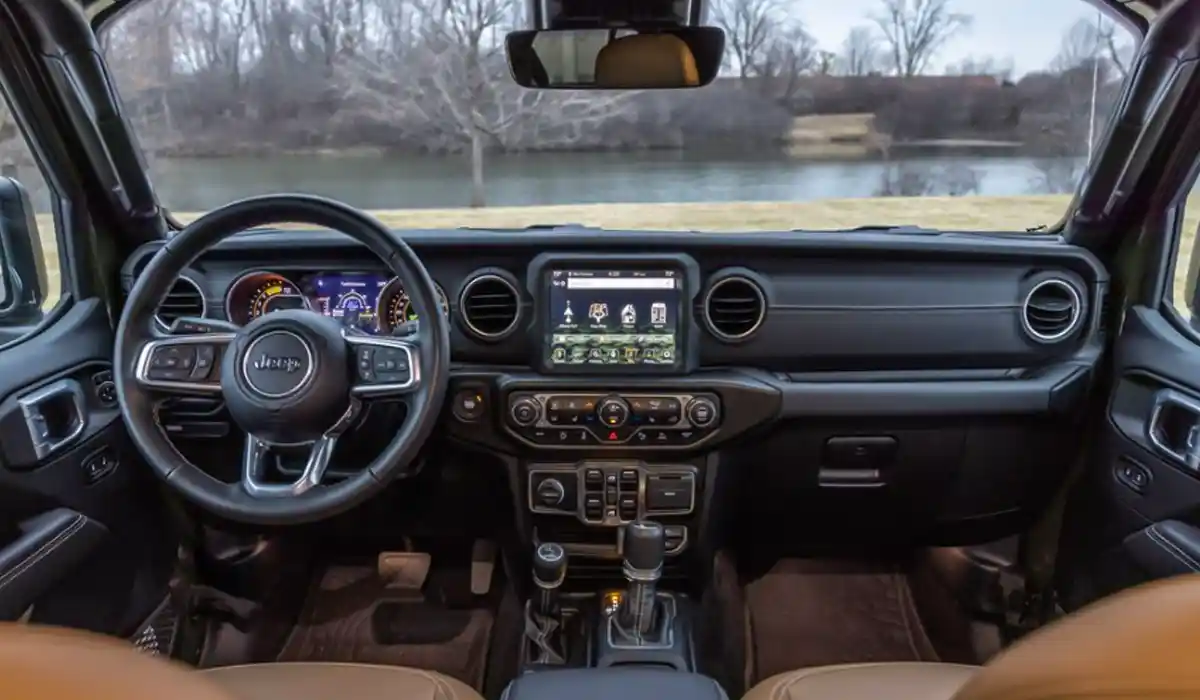 2024 Jeep Gladiator