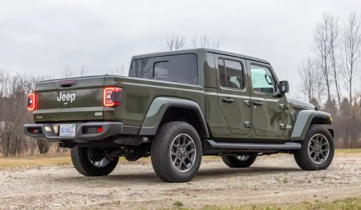 2024 Jeep Gladiator