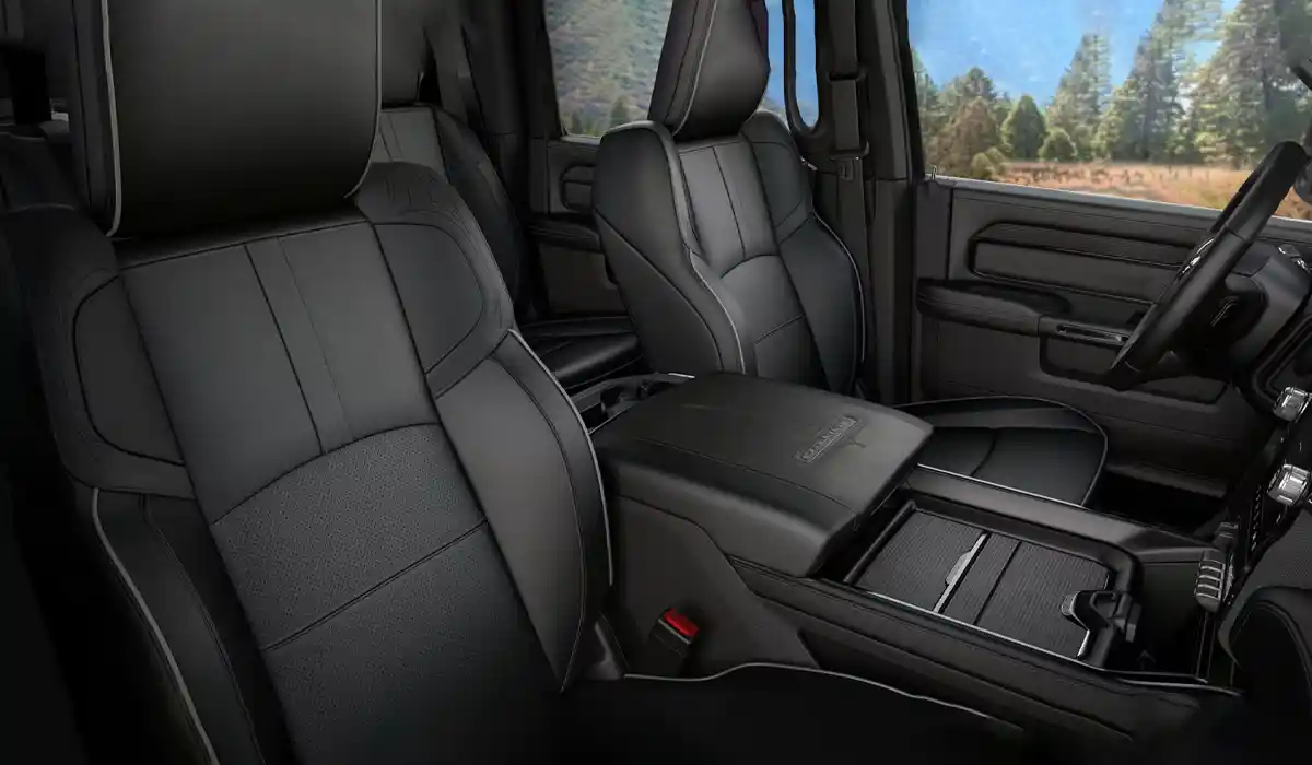 2026 RAM 2500 Interior